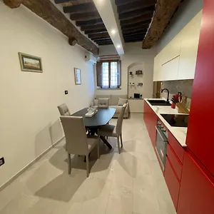 la-locanda-sulla-francigena.it-tuscanyhotel.com/