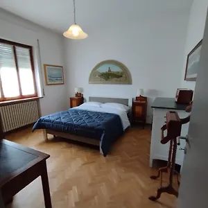 casa-ugo.it-tuscanyhotel.com/